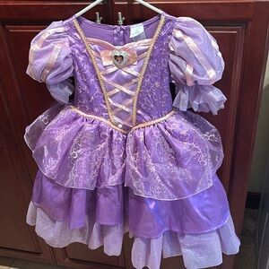 Girls Disney Rapunzel costume XS 3-4y
